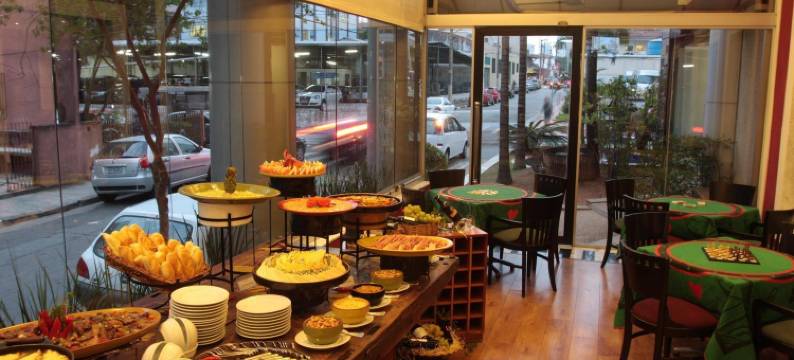 因斯坦普拉查国际酒店(Estanplaza International)图片