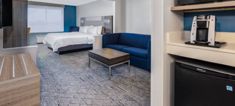 智选假日套房酒店葡萄园(Holiday Inn Express & Suites VINELAND MILLVILLE by IHG)图片