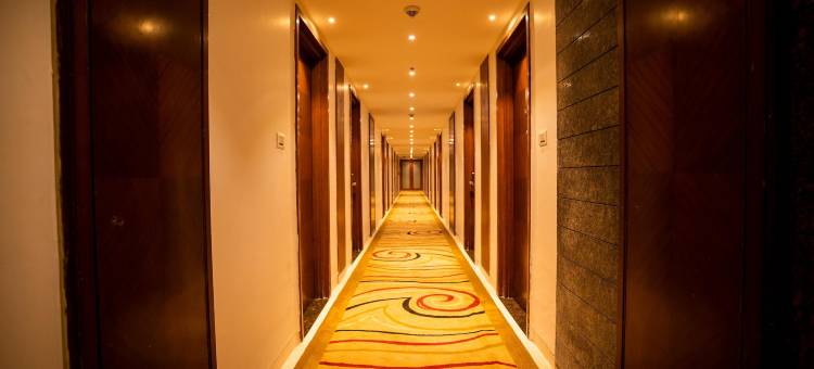 皇家兰花中央施莫加酒店(Royal Orchid Central, Shimoga)图片