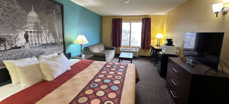 阿普尔顿速8酒店(Super 8 by Wyndham Appleton)图片