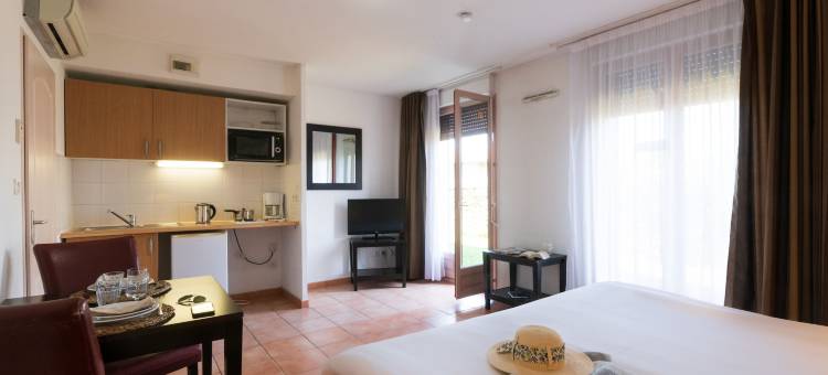 樱红南卡尔卡松公寓式酒店(Cerise Carcassonne Sud)图片