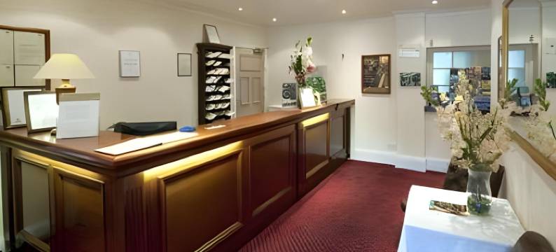 雪松旅馆 - 格林国王旅馆(Cedars Inn by Greene King Inns)图片