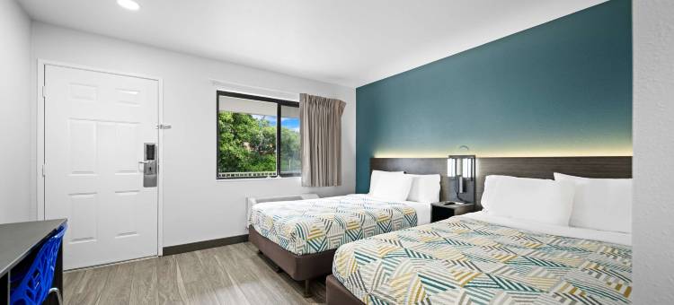 蒙特利北弗里蒙特街6号汽车旅馆(Motel 6 Monterey, CA)图片