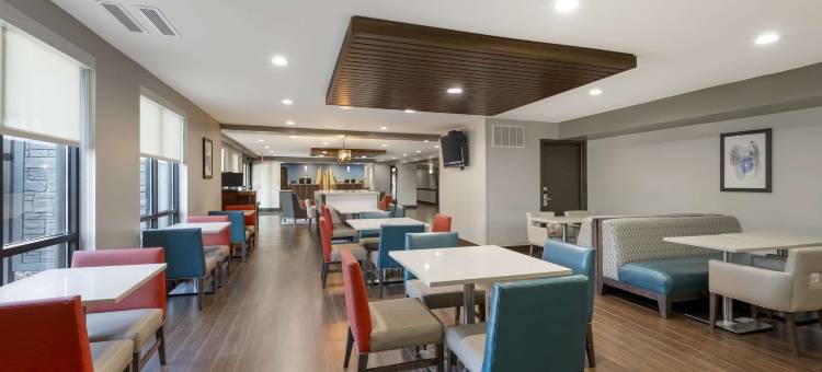 拉斐特大学区贝斯特韦斯特优质酒店(Best Western Plus Lafayette Hotel University Area)图片