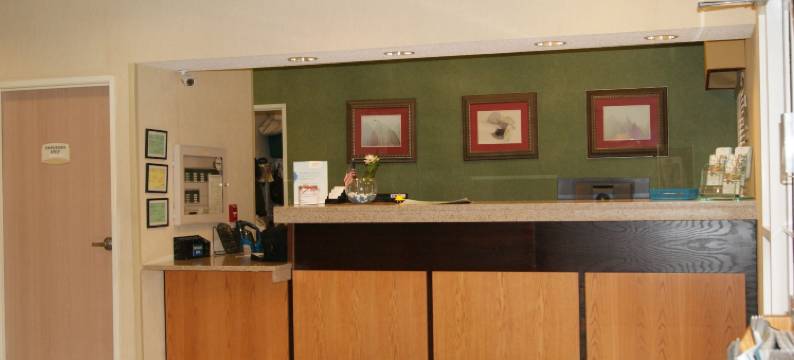 库恩拉匹兹呗盟温德姆酒店(Baymont by Wyndham Coon Rapids)图片