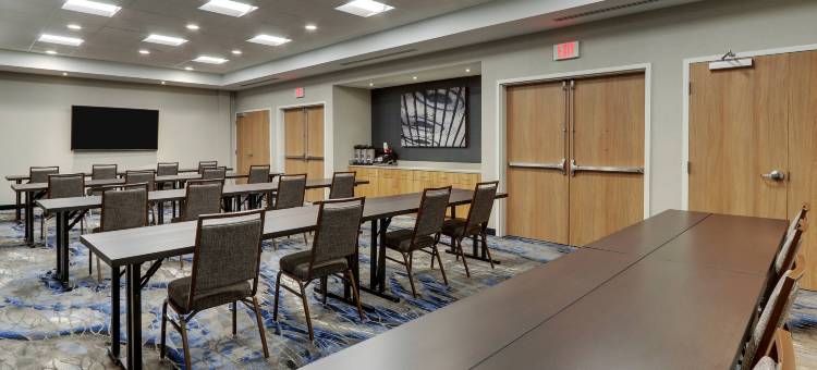 阿什维尔韦弗维尔万豪万枫套房酒店(Fairfield Inn & Suites Asheville Weaverville)图片