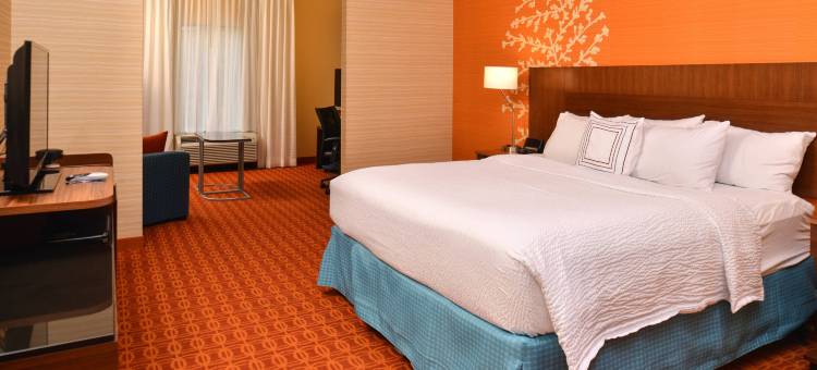 卡尔霍恩万枫套房酒店(Fairfield Inn & Suites Calhoun)图片