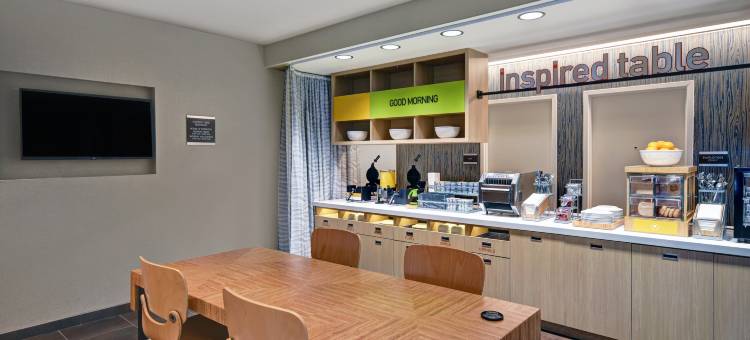 亚特兰大机场北东点希尔顿惠庭套房酒店(Home2 Suites by Hilton Atlanta Airport North)图片