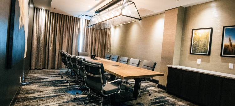 拉伯克大学区希尔顿逸林酒店(DoubleTree by Hilton Lubbock University Area)图片