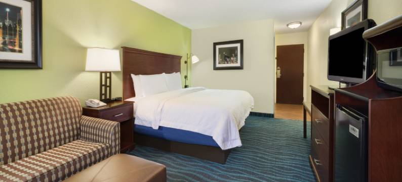 亚特兰大佩利梅特中心希尔顿欢朋酒店(Hampton Inn Atlanta-Perimeter Center)图片