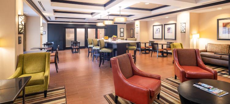 卡温顿欢朋酒店(Hampton Inn Covington)图片