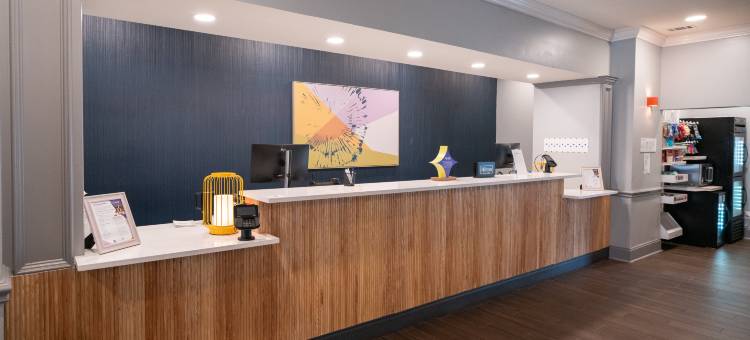 希尔顿布兰登 Spark 酒店(Spark by Hilton Brandon)图片