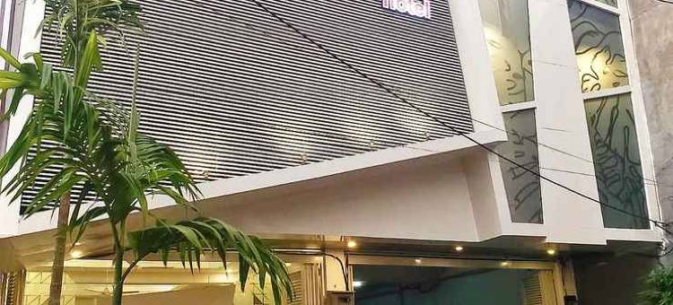 桑普尔纳锦尔本酒店(Hotel Sampurna Cirebon)图片