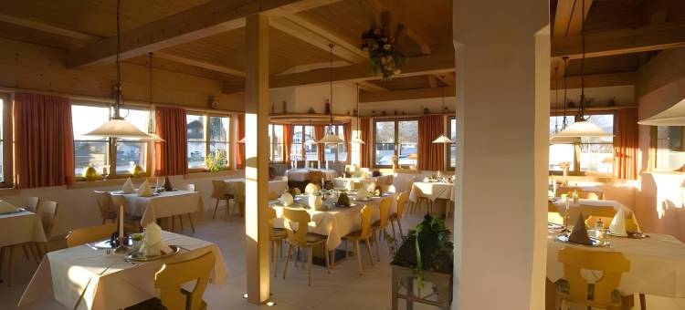 阿尔差勒特斯格弯斯敦酒店(Alpchalet Schwanstein)图片