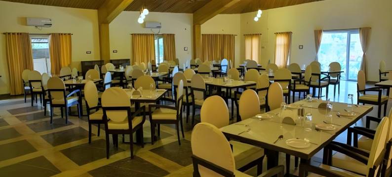 洛纳瓦拉轻语木度假村(Whispering Woods Resort-Lonavala)图片