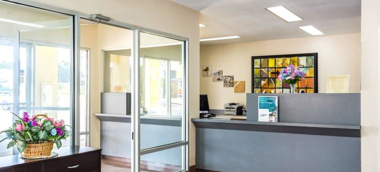 皮卡尤恩伊克诺旅馆(Econo Lodge)图片