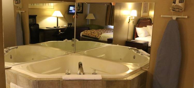 哈扎德KY速8酒店(American Elite Inn)图片