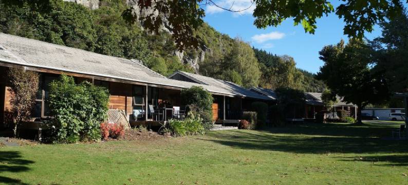 Motuoapa Bay小屋(Motuoapa Bay Chalets)图片