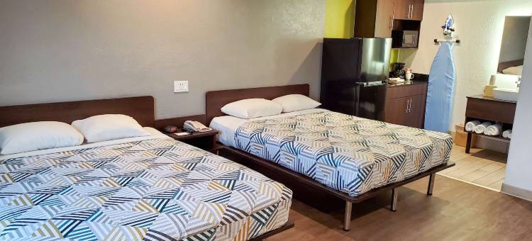 加利福尼亚国家城市开放式客房酒店 6 - 圣迭戈海军基地(Studio 6 National City, CA - Naval Base San Diego)图片