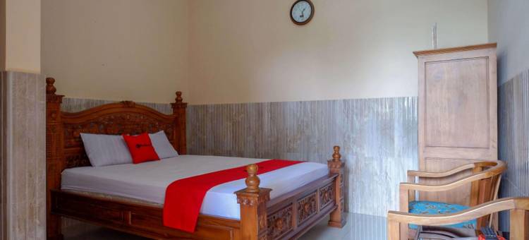 红多兹酒店-近洛卡维萨塔巴图拉登(RedDoorz Near Lokawisata Baturaden)图片