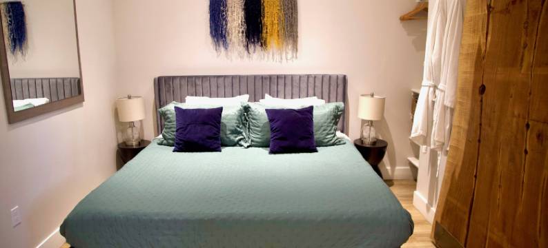 Enormous Covered Patio with Fire Table and Views - Stunning Retreat图片