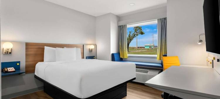 塔尔萨/卡图萨 66 号公路温德姆麦客达套房酒店(Microtel Inn & Suites by Wyndham Tulsa / Catoosa Route 66)图片