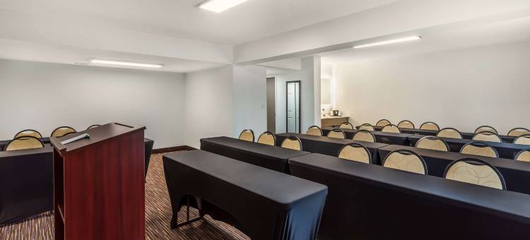 艾希伯勒南品质酒店(Quality Inn Asheboro South)图片