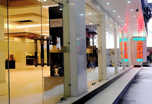 太阳国际大酒店