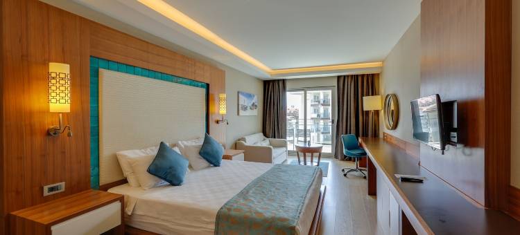 Ramada Hotel & Suites by Wyndham Kusadasi图片