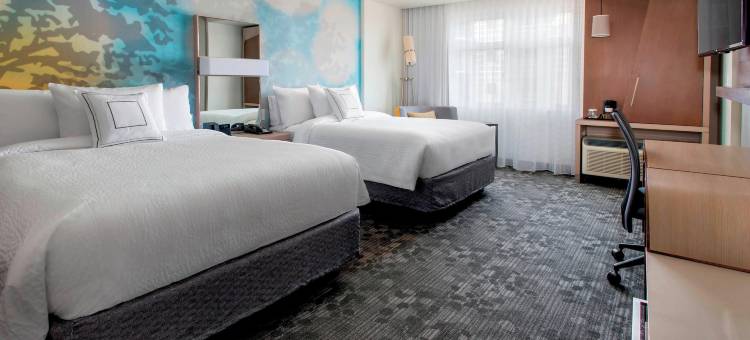 斯克内克塔迪莫霍克港万怡酒店(Courtyard Schenectady at Mohawk Harbor)图片