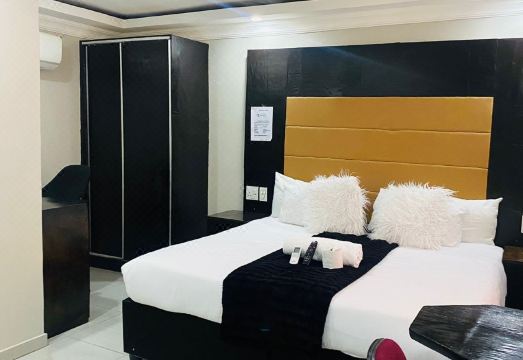 DBright Lodge Hotel Overview