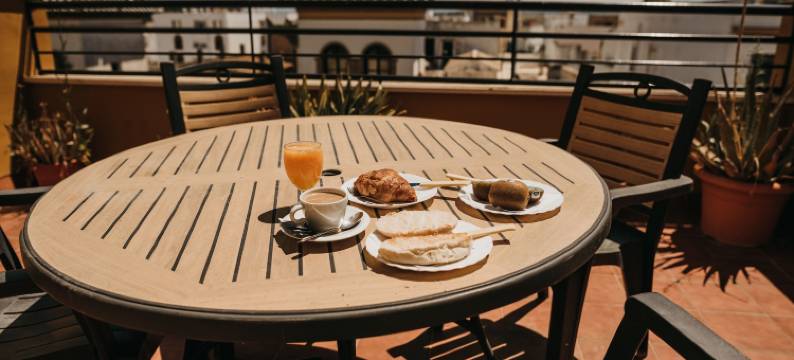 努罗酒店(Hotel Nuro)图片