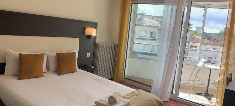 蓝色之夜布里特酒店(Brit Hotel Bleu Nuit)图片