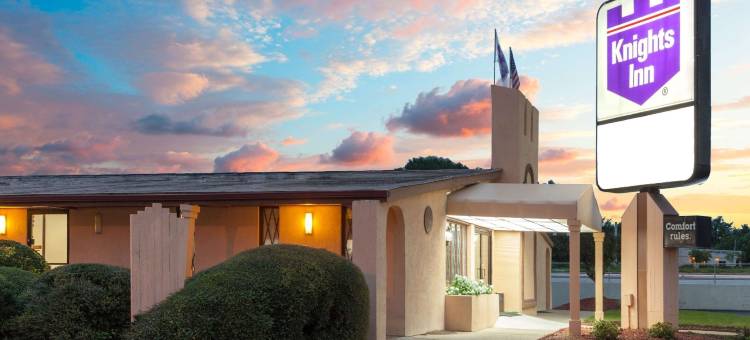 塔克骑士酒店(Knights Inn Tucker)图片