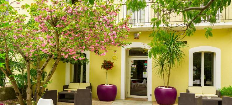 艾莫劳德城堡公寓酒店(Appart'Hotel Castel Emeraude, Charme et Caractère)图片