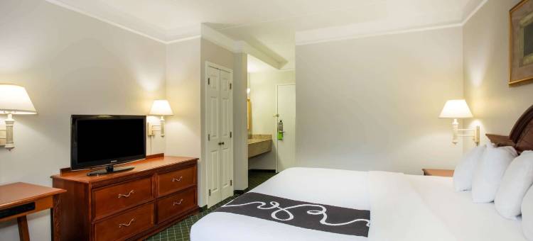 墨尔本维埃拉昆塔温德姆套房酒店(La Quinta Inn & Suites by Wyndham Melbourne Viera)图片