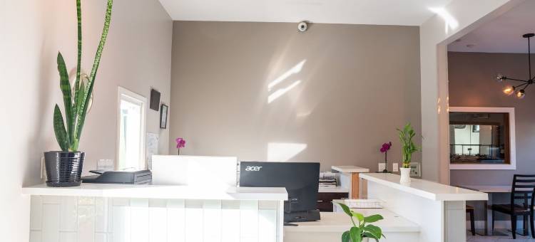 雷东多比奇海滩华美达酒店(Ramada Limited Redondo Beach)图片