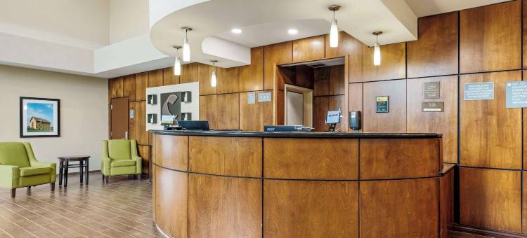 林肯东舒适套房酒店-购物区(Comfort Suites East Lincoln - Mall Area)图片