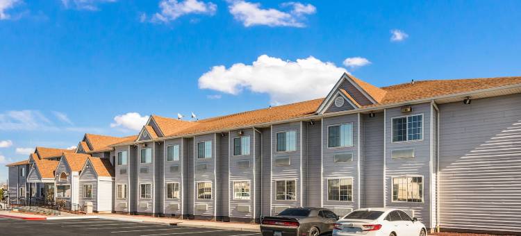 法伦NAS附近凯艺套房酒店(Quality Inn & Suites Near Nas Fallon)图片