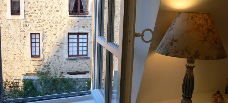 瑞莱斯圣帕维公寓酒店(Petite Maison Romantique au Calme, Cœur Historique, Vue Ville et Jardin)图片