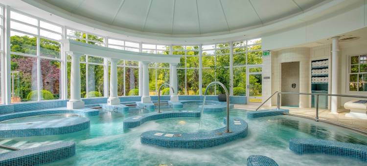 切夫顿镇格伦标志性奢华酒店(Chewton Glen Hotel - an Iconic Luxury Hotel)图片