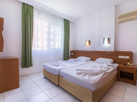 拜拉姆公寓酒店