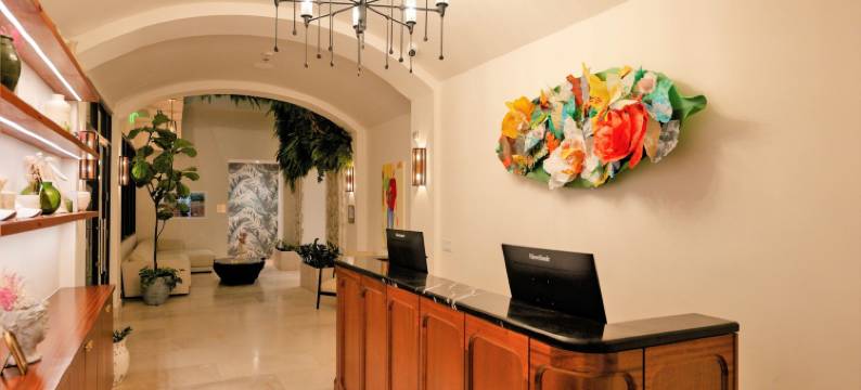 阿尔玛圣胡安(Alma San Juan)图片