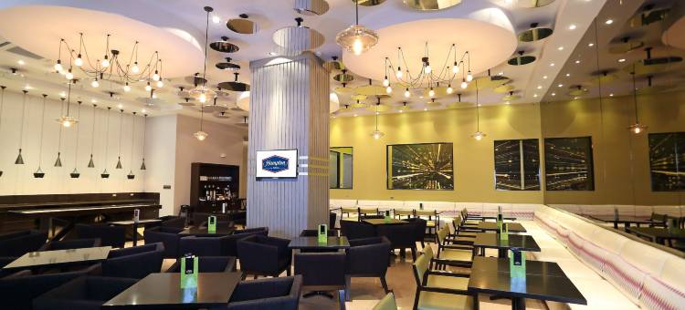 巴拿马城希尔顿欢朋酒店(Hampton Inn by Hilton Panama)图片