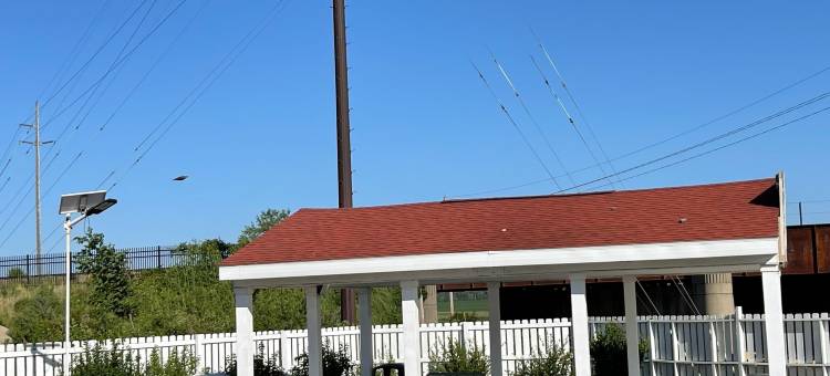 REGAL 8 INN & SUITES皇家八号旅馆及套房(Regal 8 Inn & Suites)图片