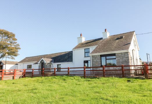 Buarthau Cottage Hotel Overview