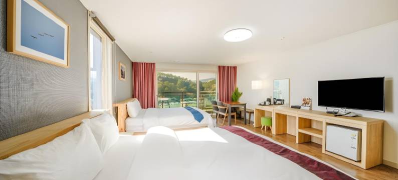 春之缘水晶酒店(Cheonjiyeon Crystal Hotel)图片