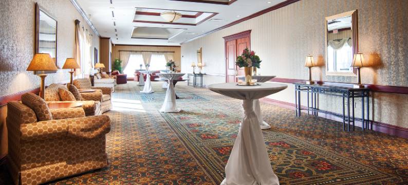 密尔沃基西北会议中心希尔顿花园酒店(Hilton Garden Inn Milwaukee Northwest Conference Center)图片