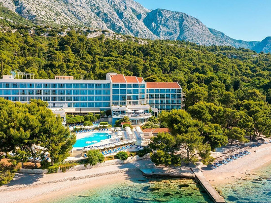 阿米内斯维瓦尔格兰德阿祖尔酒店