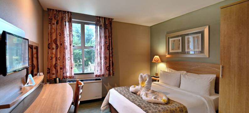 城市小屋-约翰内斯堡鲁德普特(Town Lodge Roodepoort)图片